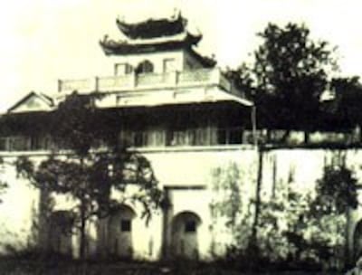 Thành Thăng Long thời Pháp thuộc. Photo courtesy of Wikipedia